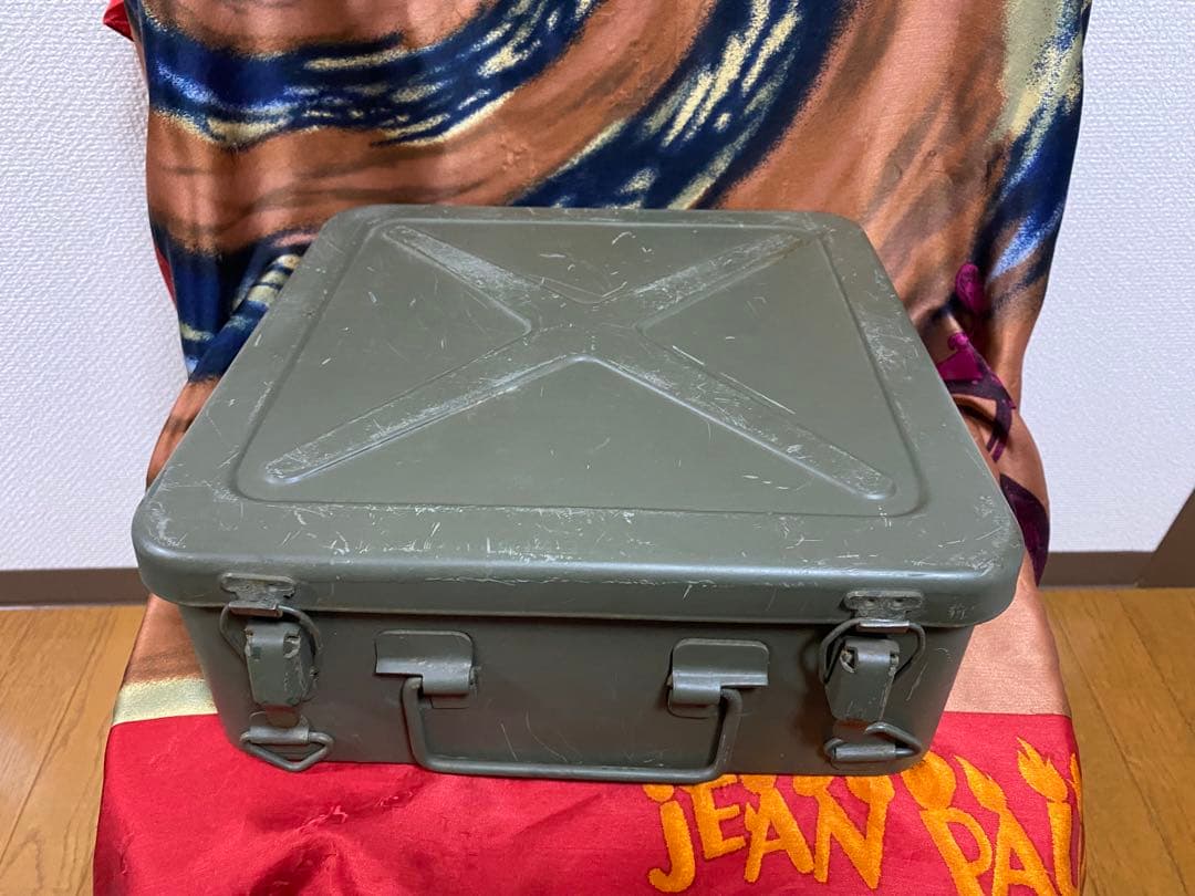 希少　フランス軍　アモ缶　ファーストエイドキット　メスキット