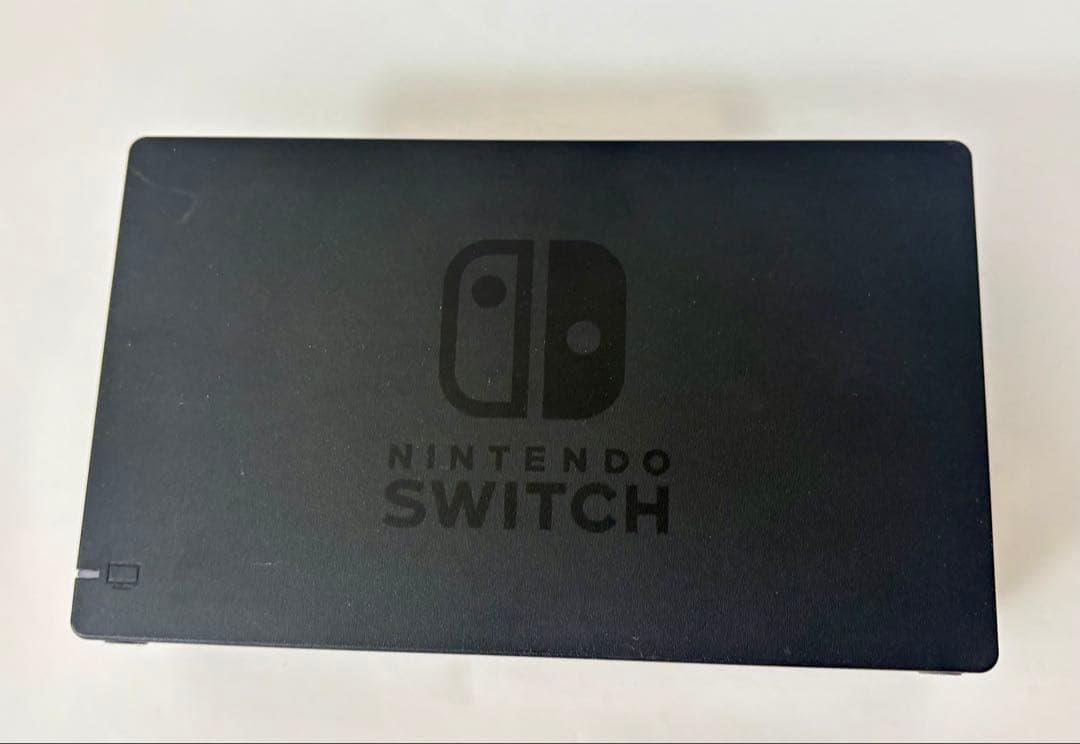 Nintendo Switch 本体＋Joy-Con