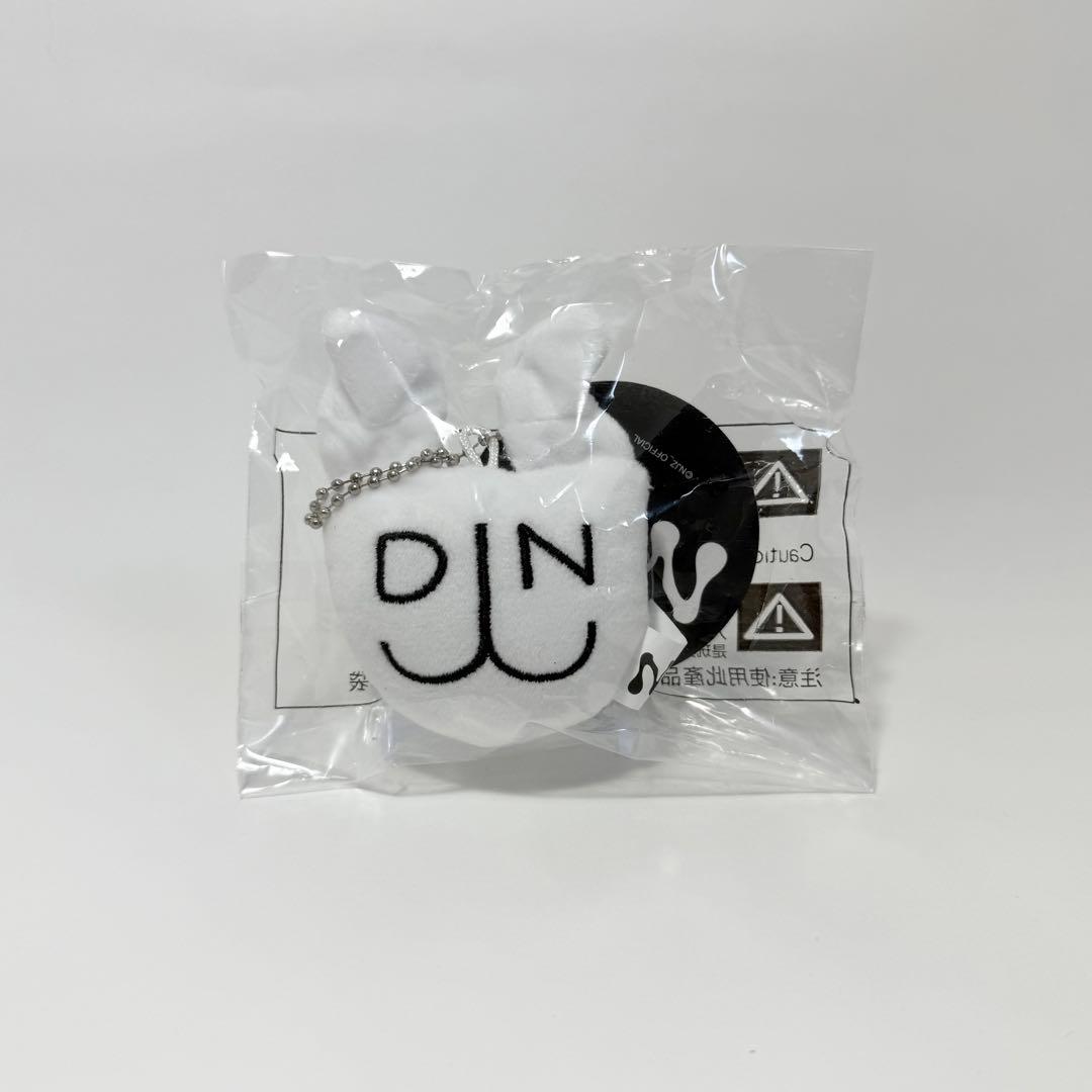 【新品未開封】NJZ ダニエル ぬいぐるみキーホルダー Complexcon