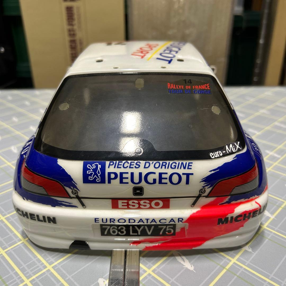 タミヤ　プジョー306MAXIボディ ラリーカラー