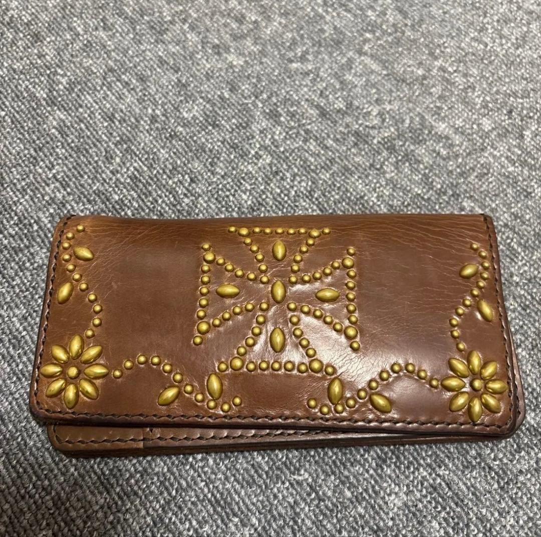 アイアンクロススタッズ付き長財布 クロムエクセルレザー　ブラウン　森下直哉