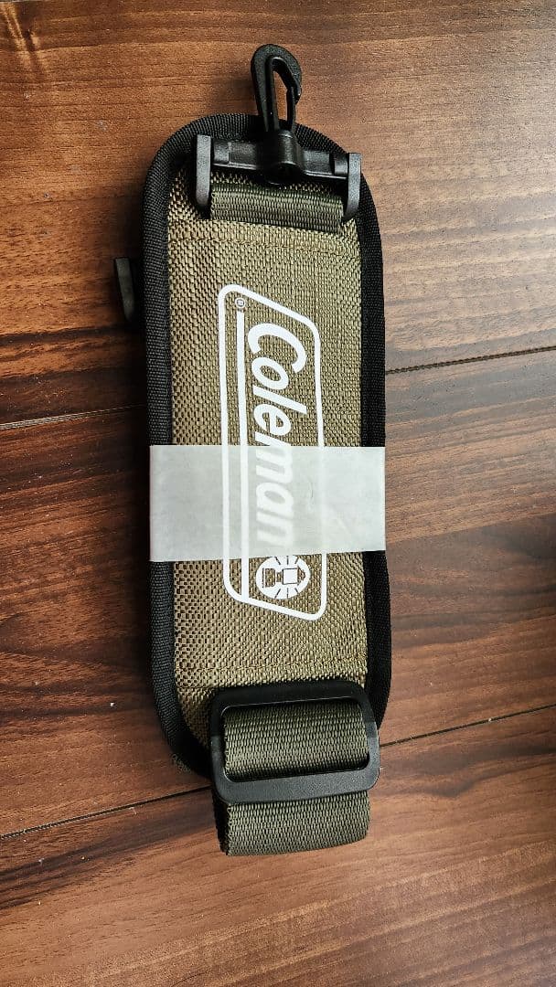 Coleman キャスター付きボストンバッグ70L　カーキ