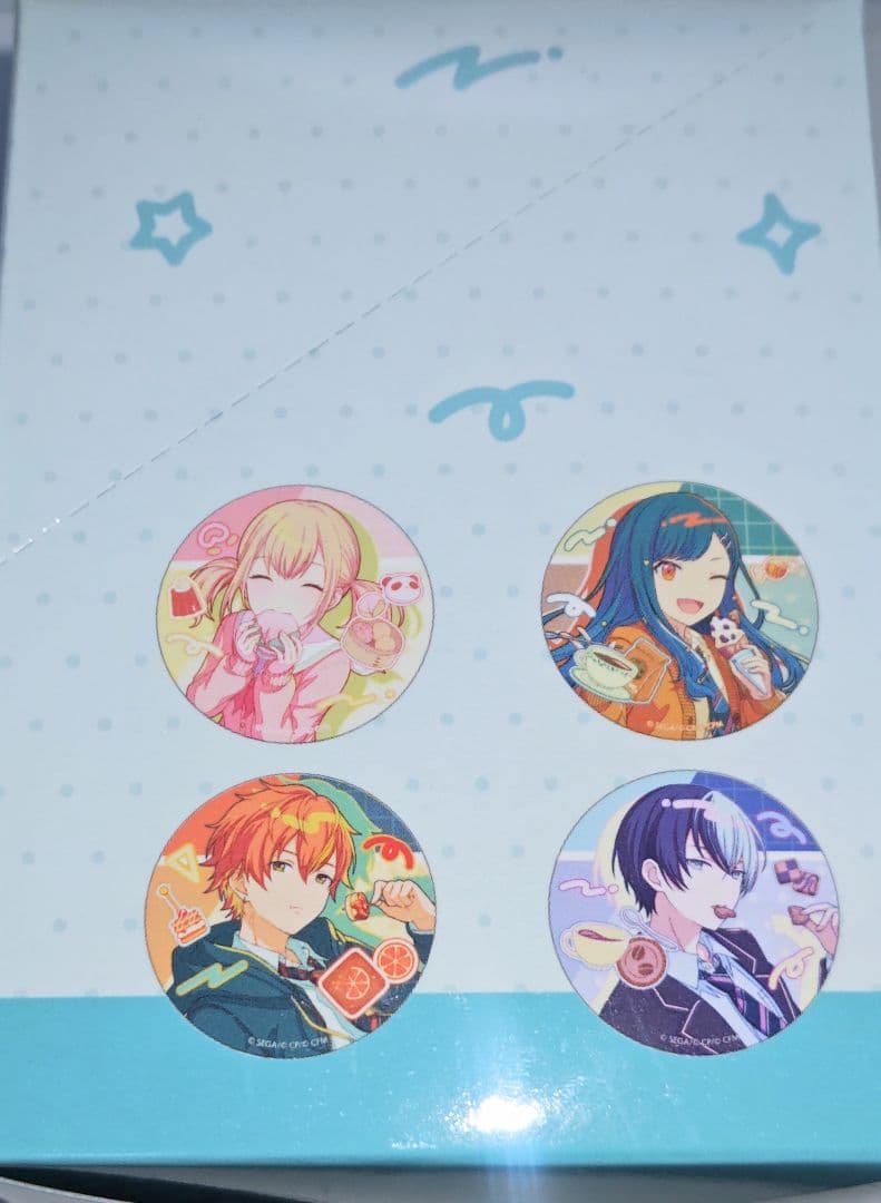 プロセカ　バースデイイラスト　グリッター缶バッチ　a BOX　外箱無し