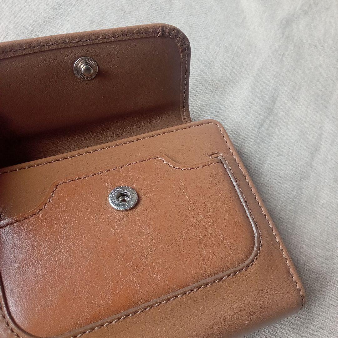 ヒロフ　二つ折りサイフ　ベージュ