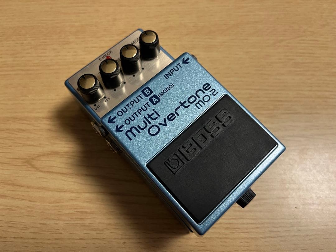 ギター BOSS Overtone MO-2