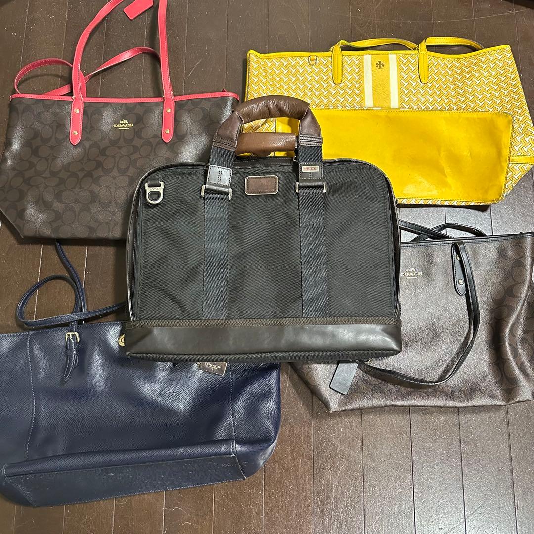 b*q様 ブランドバッグ まとめ売り 28点 COACH MCM 等 バッグ ジ