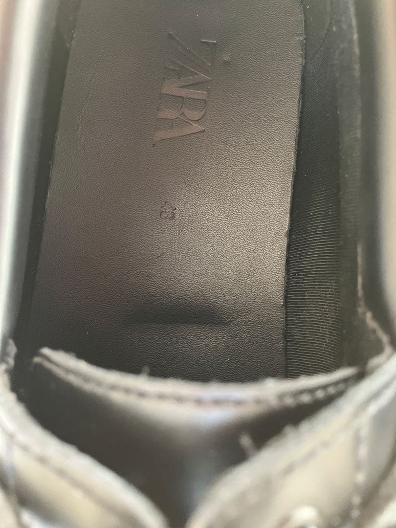 ZARA vibram デッキシューズ