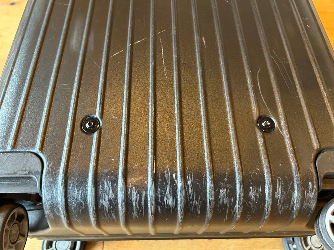 リモワ　スーツケース　サルサ