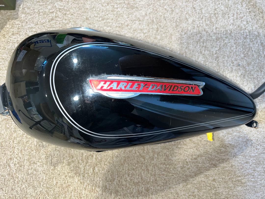 H-D スポーツスター　ガソリンタンク 4.5ガロン