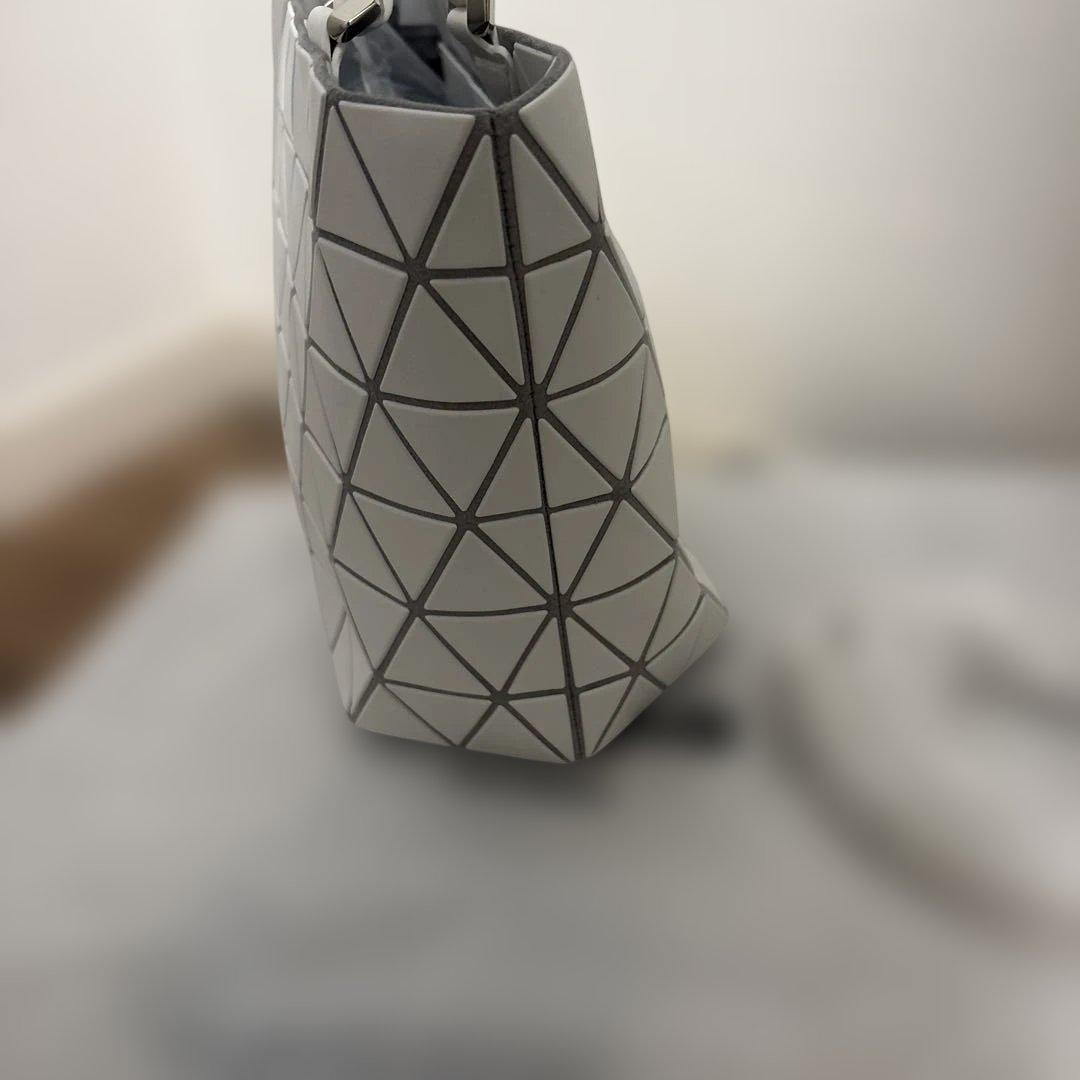 新品・バオバオ イッセイミヤケ 2way クリスタルマット ショルダーバッグ