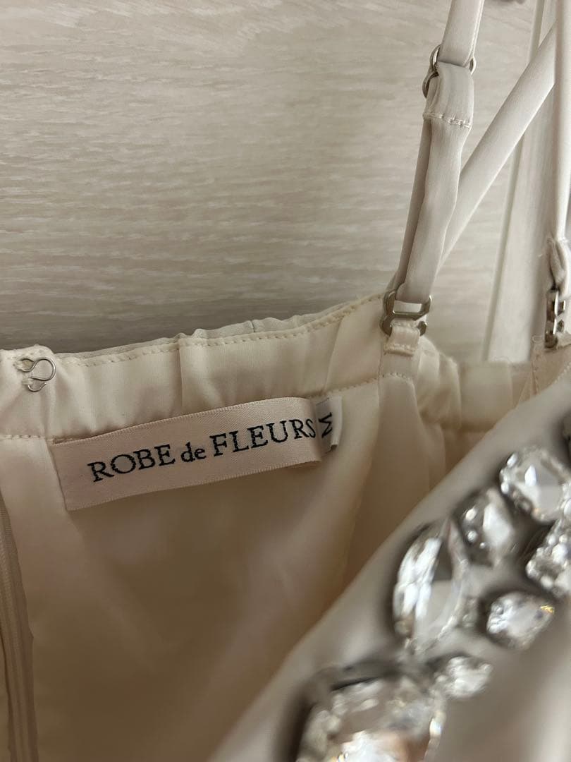 極美品 ローブドフルール ドレス キャバ ロング ホワイト サテン ビジュー