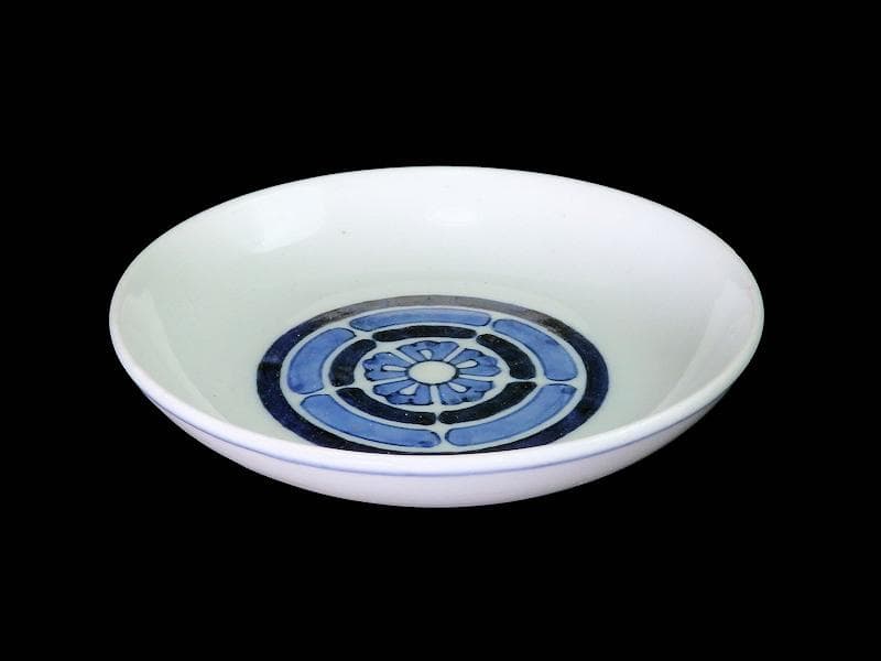 古伊万里　染付　丸に五瓜に唐花の図　家紋　４寸半皿　E90AS-CPb