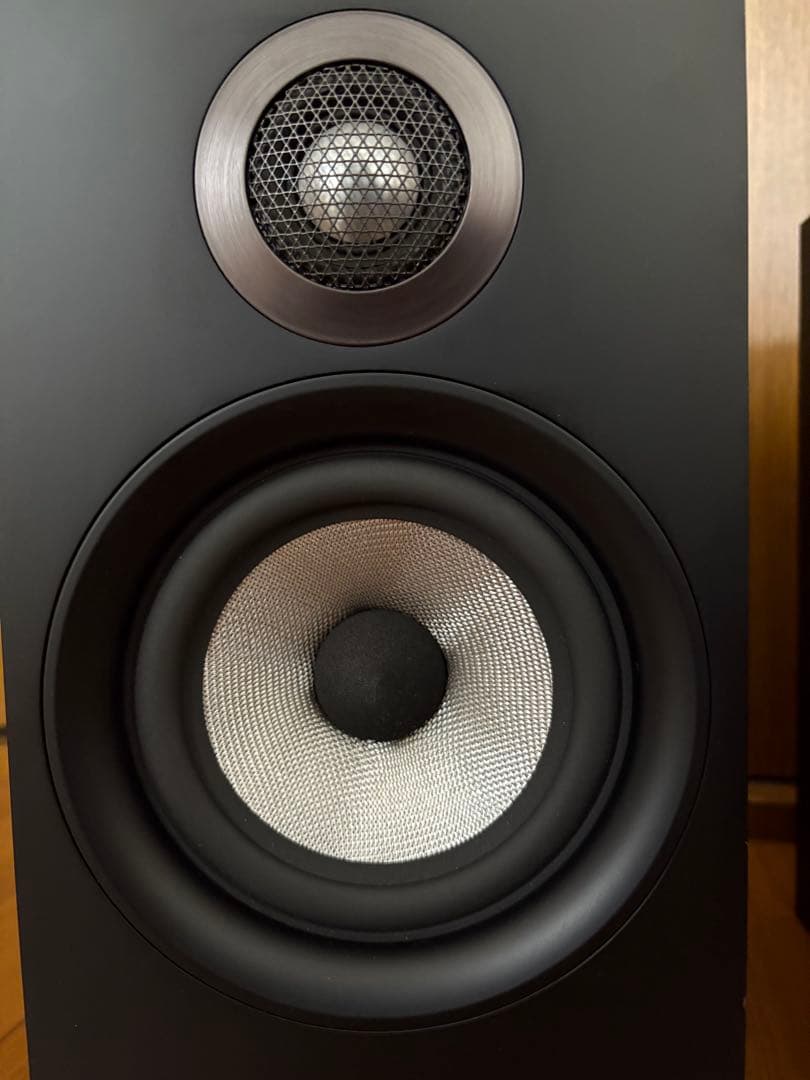 Bowers & Wilkins / B&W 607 マットブラック スピーカー