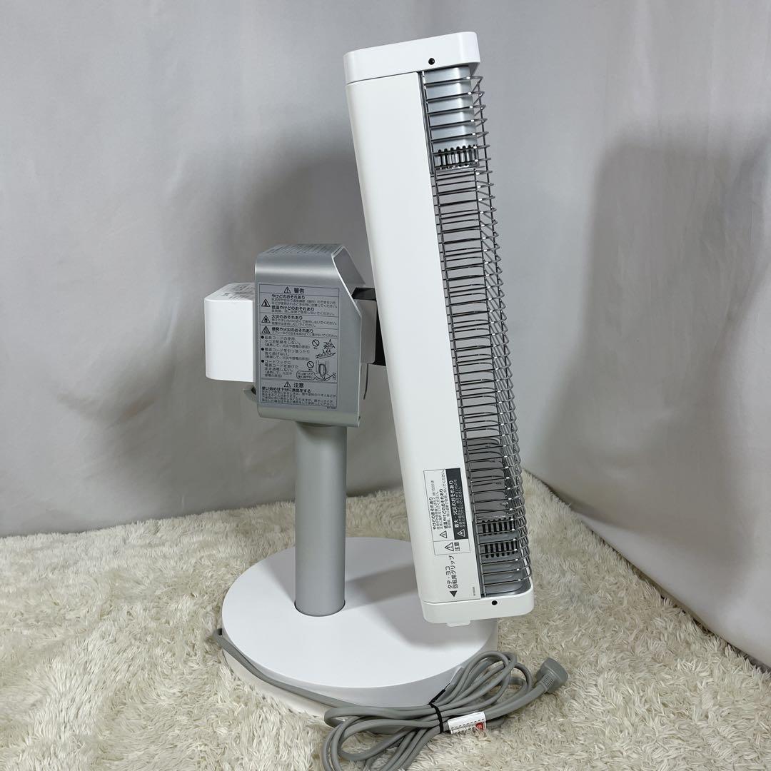 2022年製　ダイキン 遠赤外線暖房 セラムヒート ERFT11ZS-W