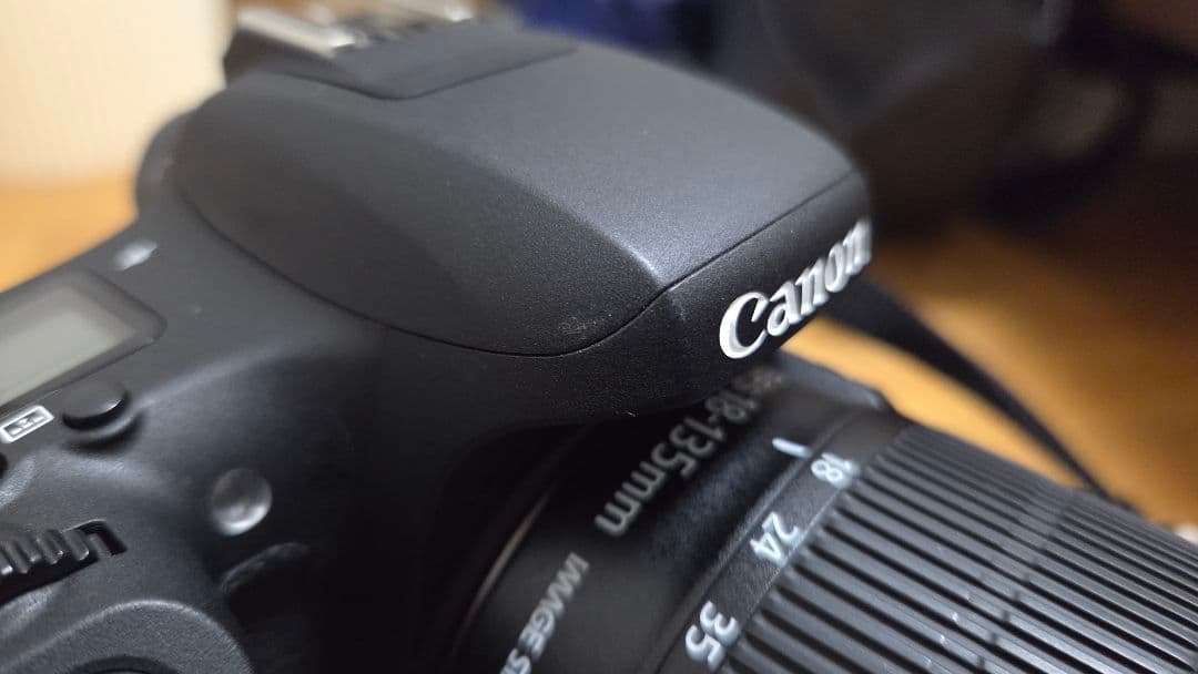 Canon EOS 8000D デジタル一眼レフカメラ