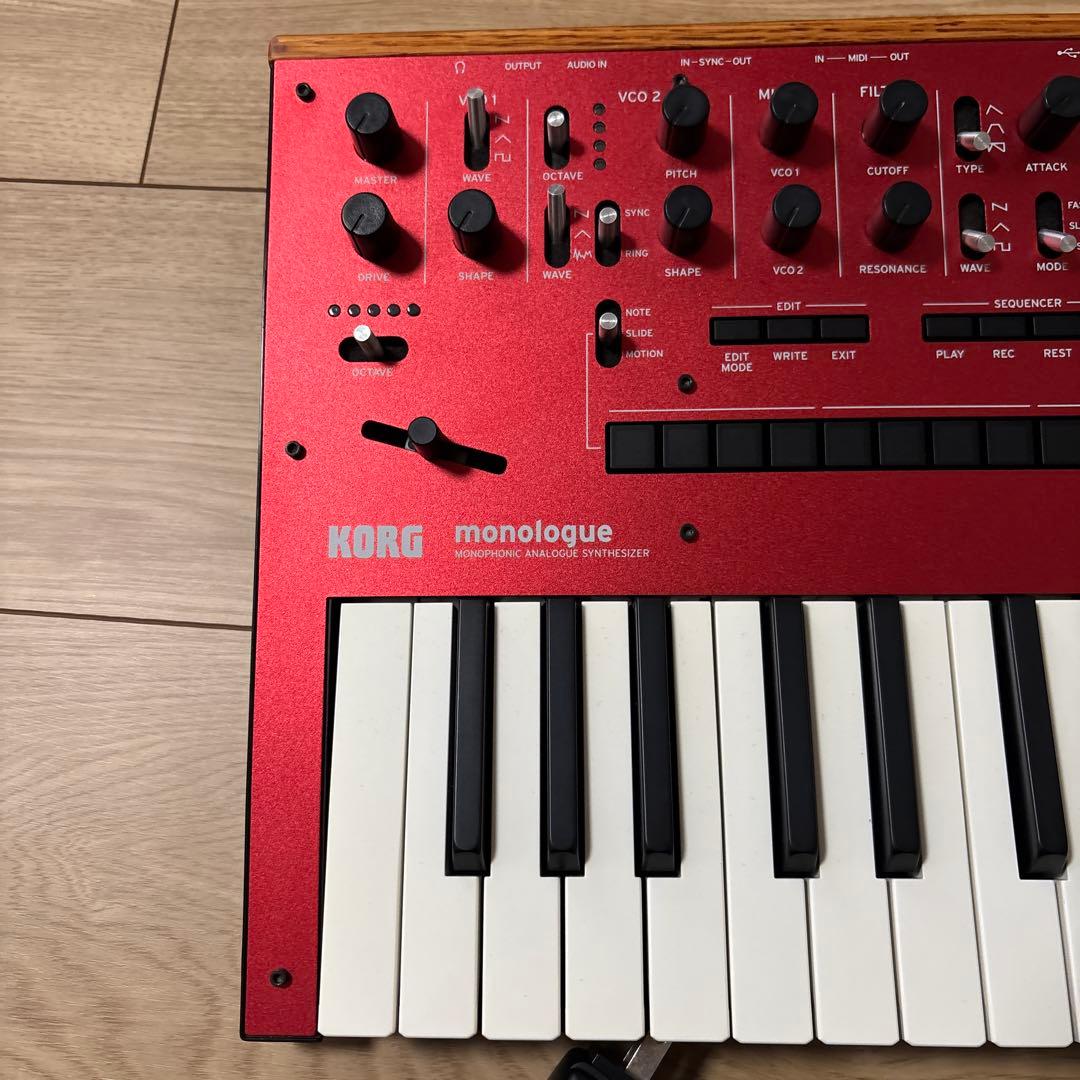 【レア】KORG monologue アナログシンセサイザー 25鍵 レッド