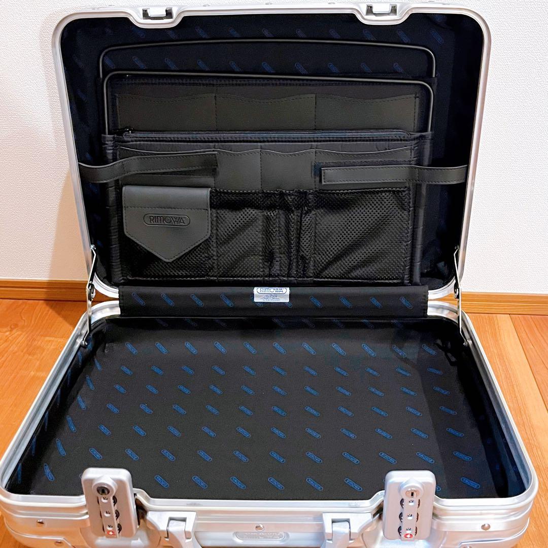 ✨極美品✨ RIMOWAリモワ アタッシュケース Lufthansaシール