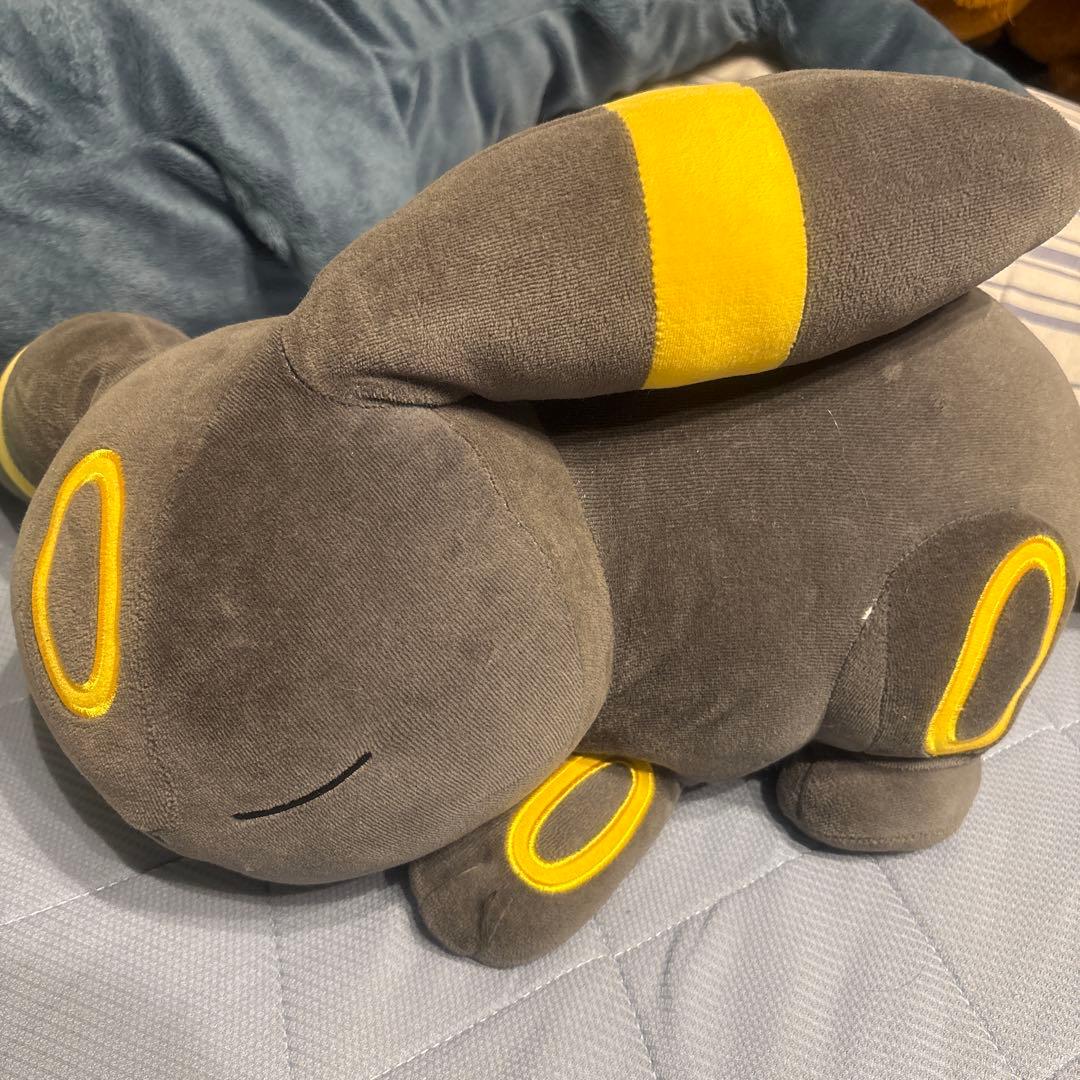 ポケモンセンター すやすやブラッキー ぬいぐるみ