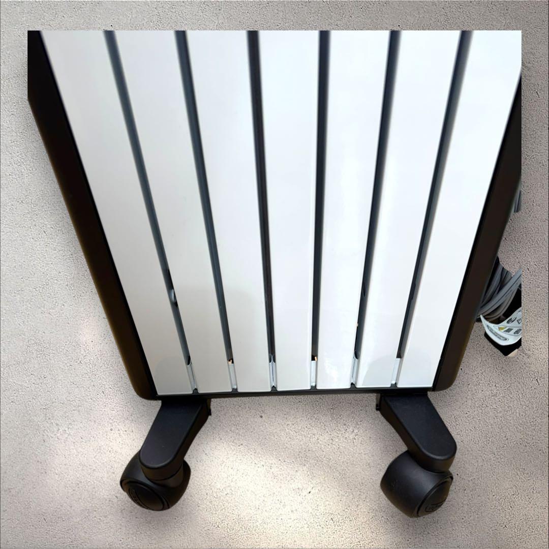 DeLonghi オイルヒーター （6-8畳）MDHS09-BK