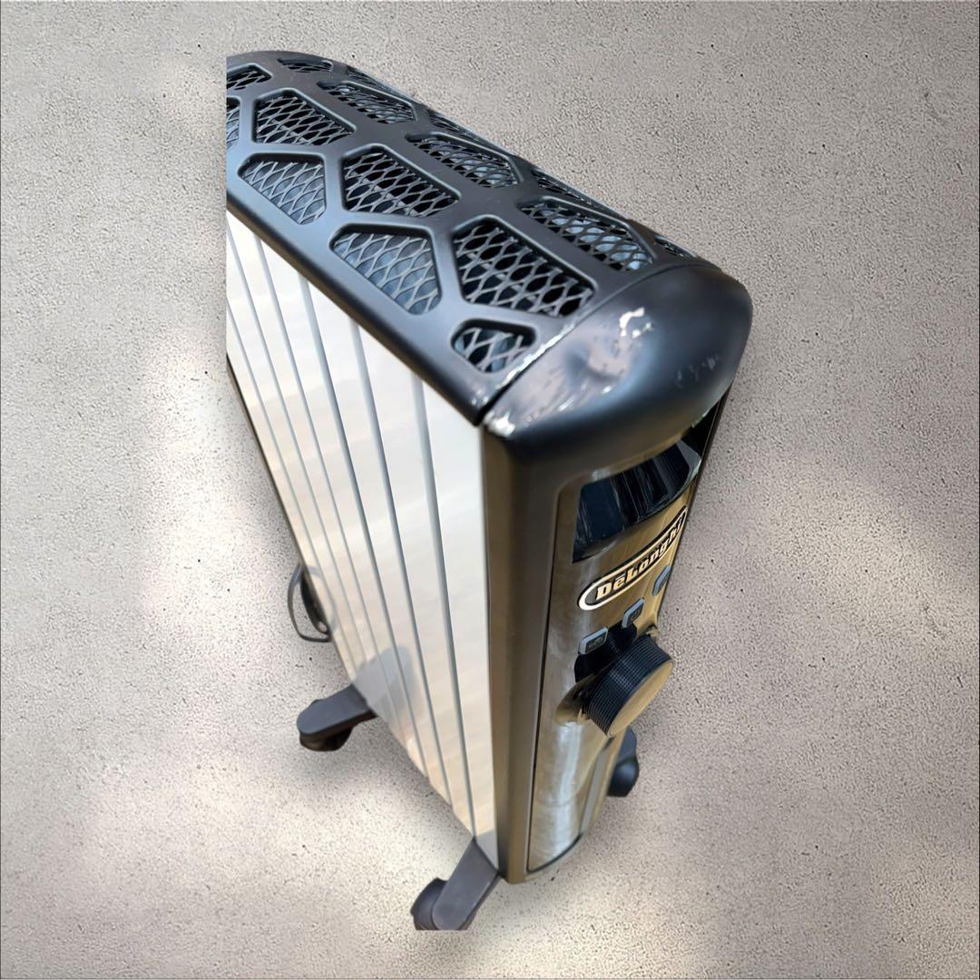 DeLonghi オイルヒーター （6-8畳）MDHS09-BK