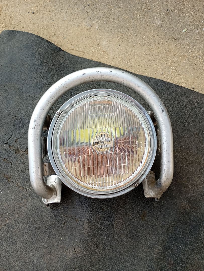 tt250rレイド　ヘッドライト