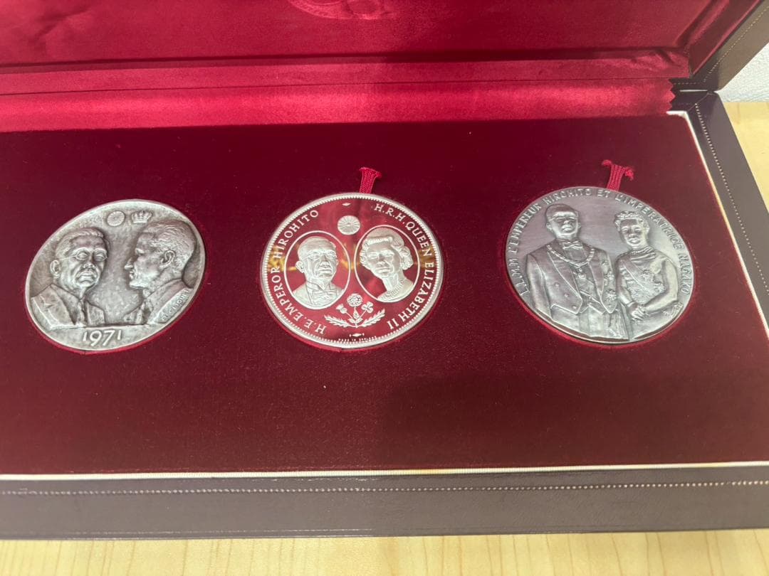 【純銀製】天皇皇后両陛下御外遊記念メダル　4点セット