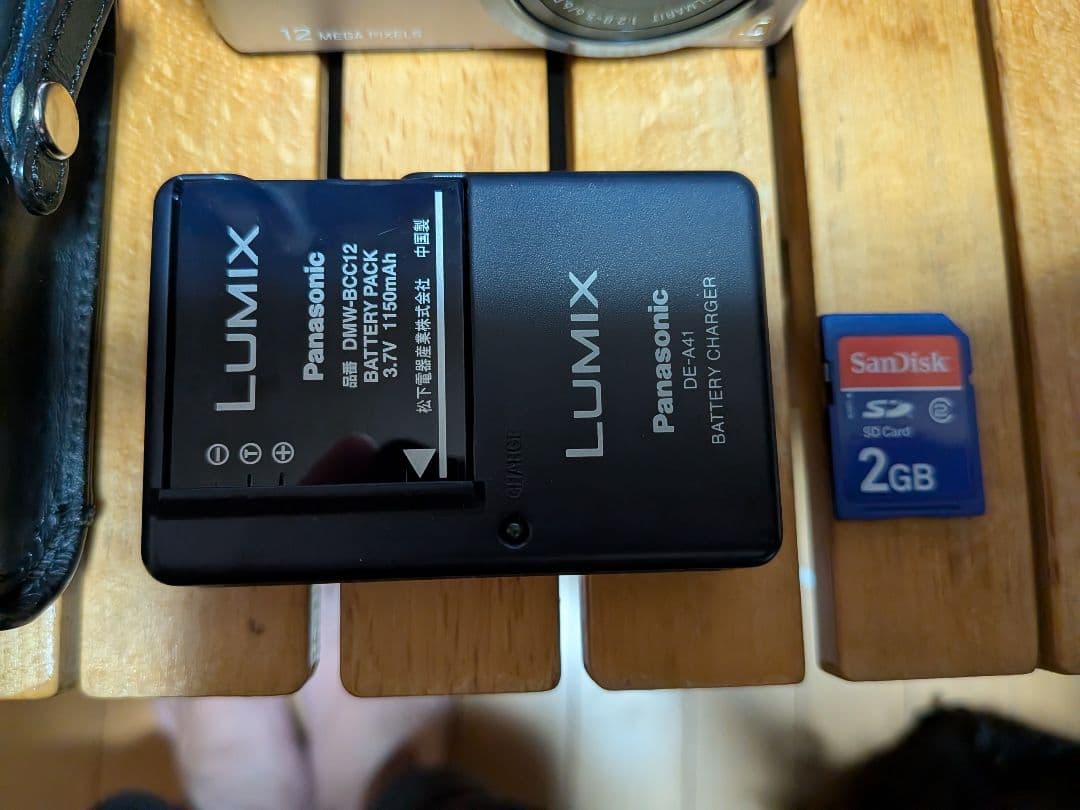 Panasonic パナソニック デジタルカメラ LUMIX DMC-FX100