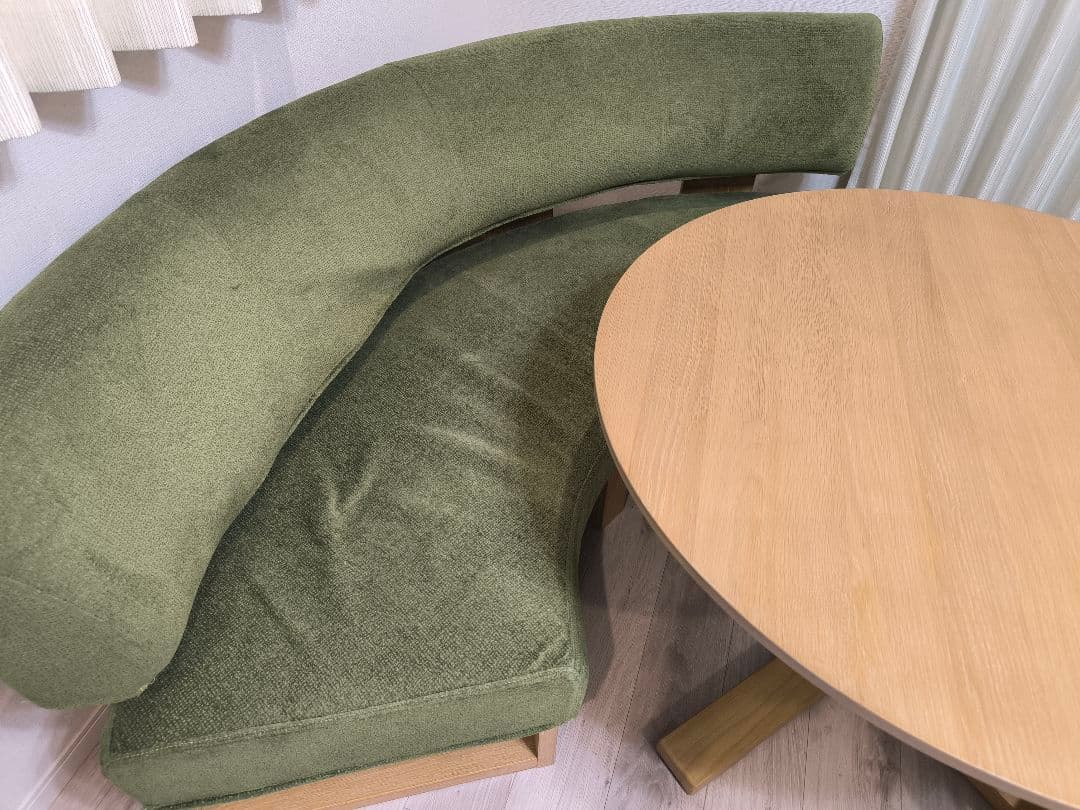 ダイニングテーブル兼ソファテーブル　チェアセット