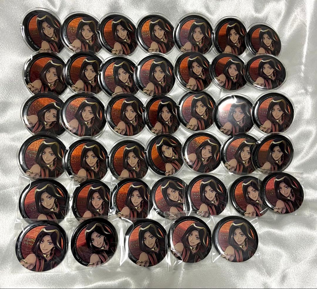 ツイステッドワンダーランド ジャミル・バイパー カプセル缶バッジ 寮服