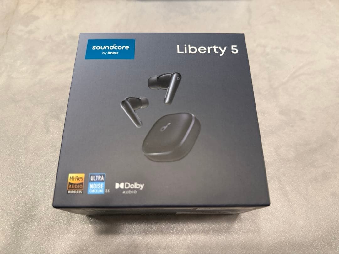 イヤホン ANKER Liberty5