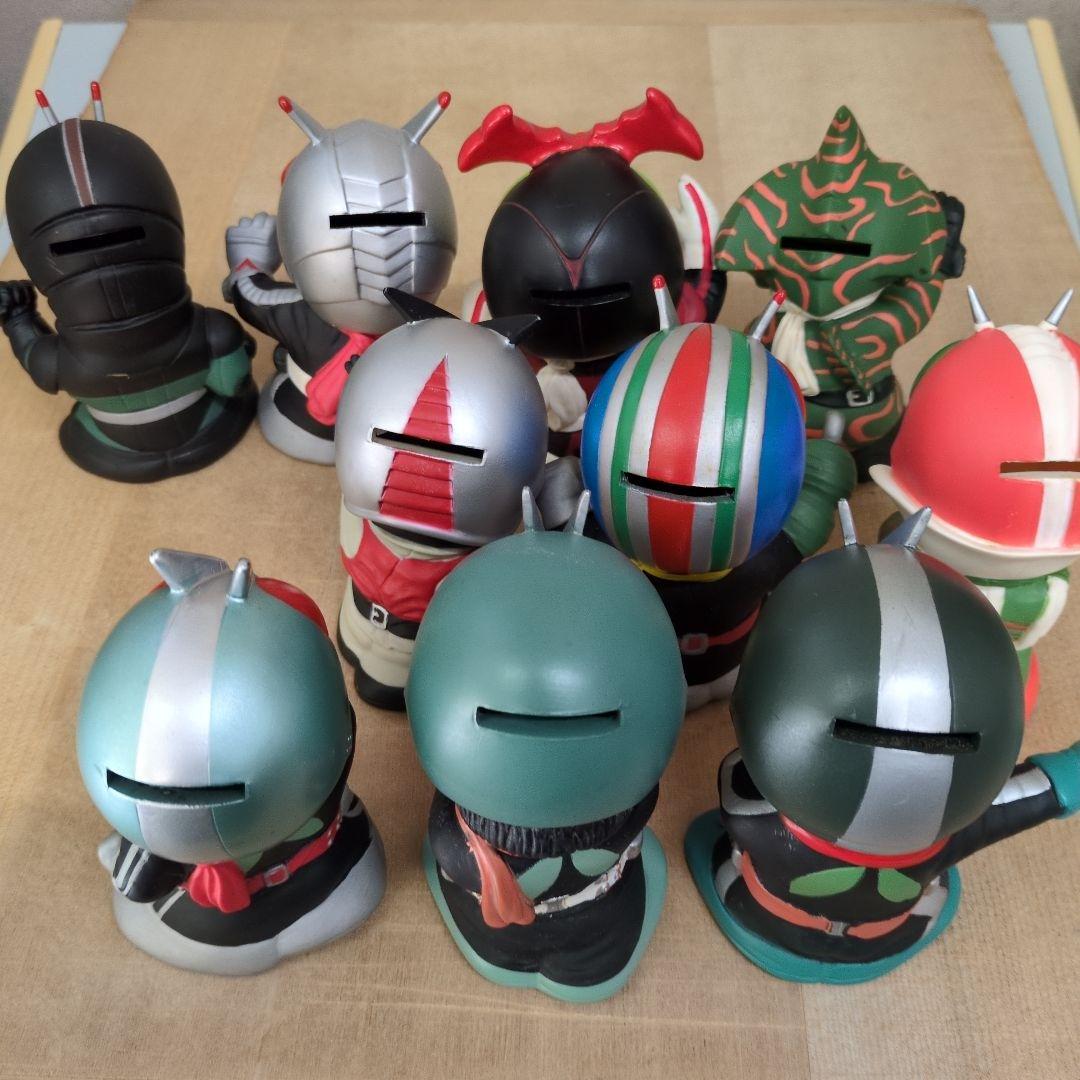 仮面ライダー貯金箱