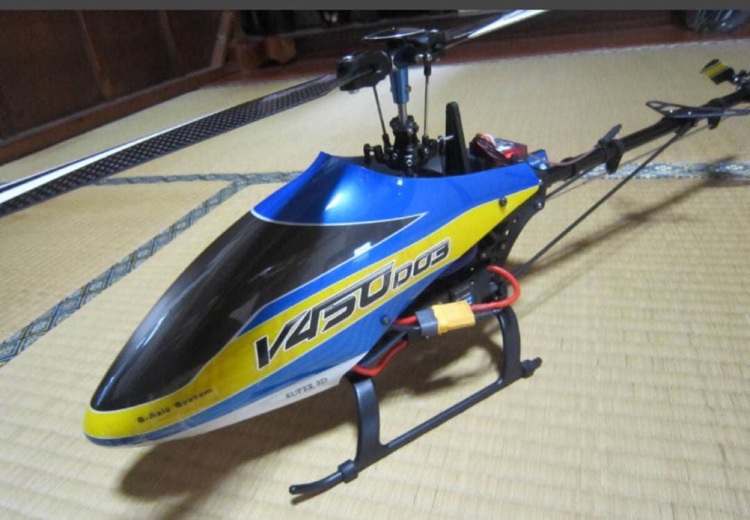 が*丸様 V450D03 RCヘリコプター　新品バッテリー　新品キャビン1台　操