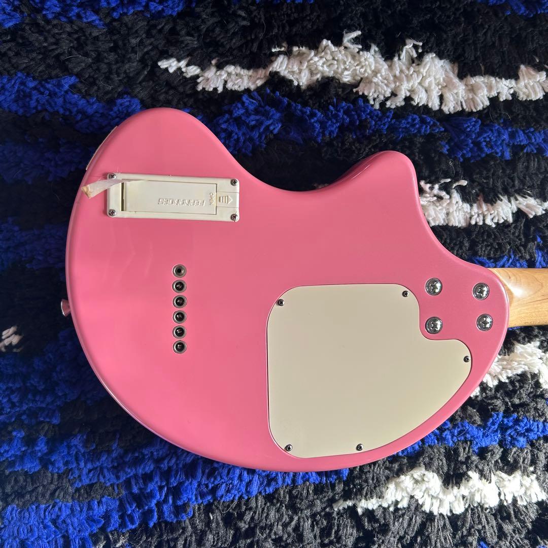 Fernandes ZO-3HK サンリオコラボモデル ハローキティ