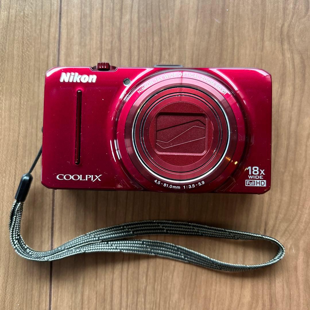 Nikon COOLPIX レッド 18倍ズーム