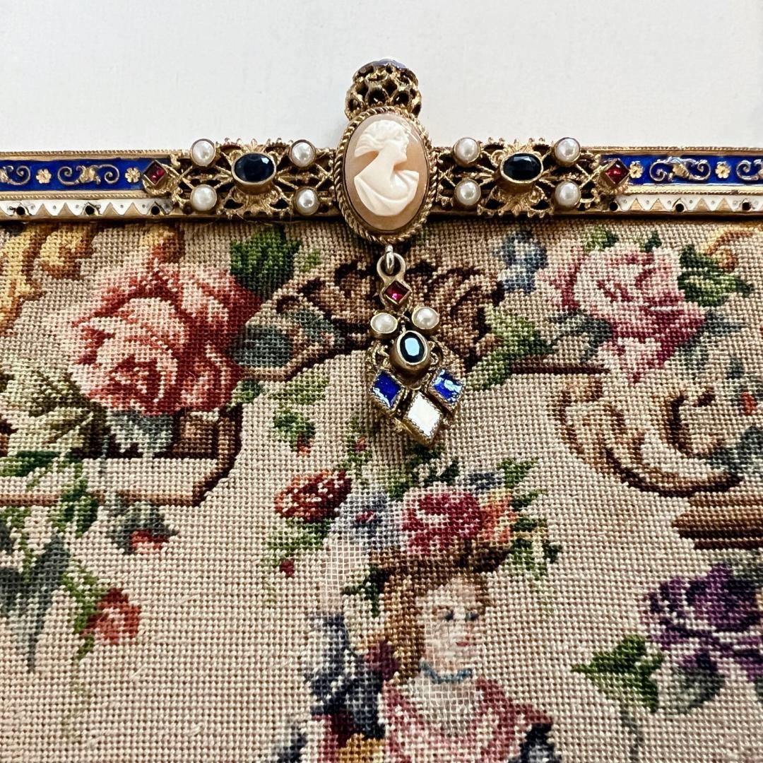 プチポワン刺繍　パーティーバッグ