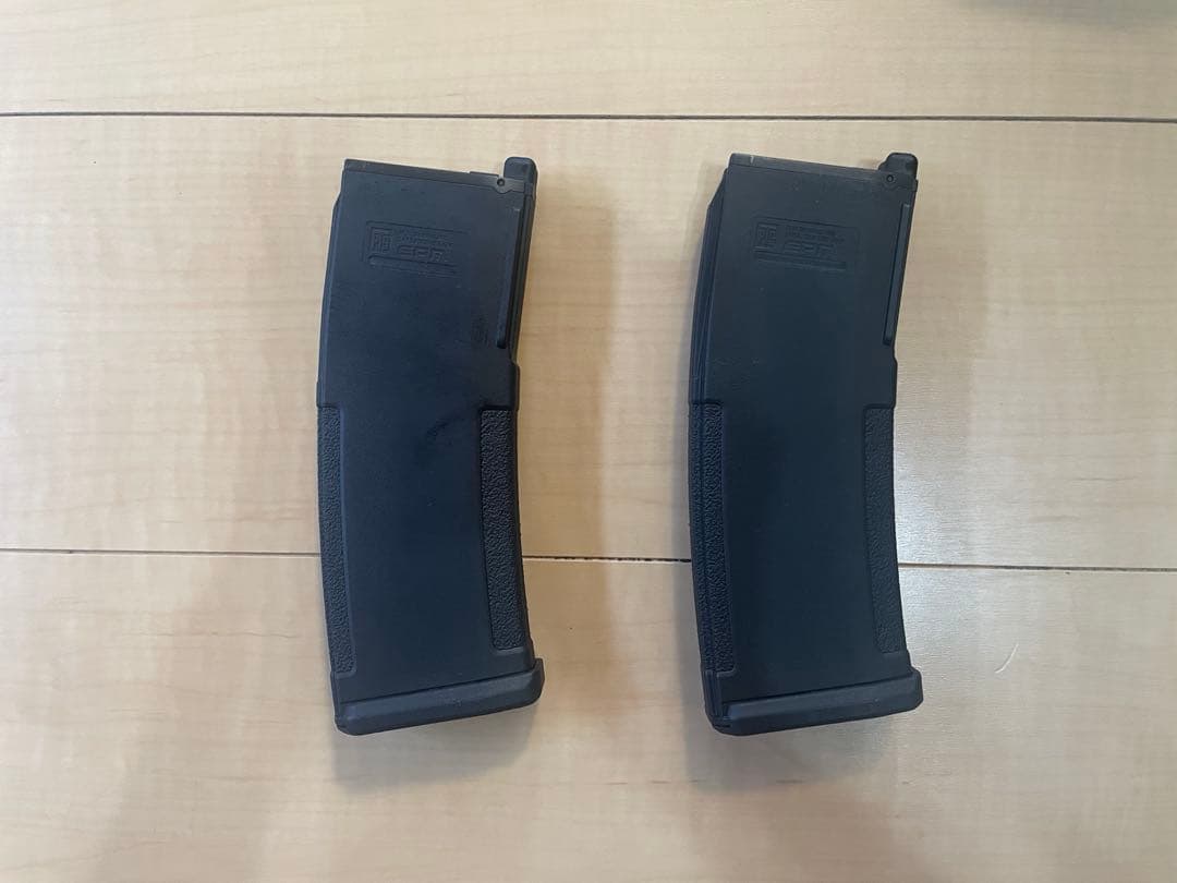 （値下げ）KSC製　MASADA ガスブローバックライフル　予備マガジン付