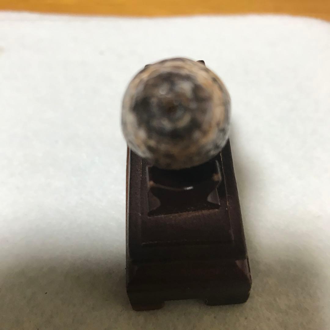 超激レア珍品‼︎ 古代老礦石　龍紋　たまご型卍一眼天珠　マニア向けフジヤマ