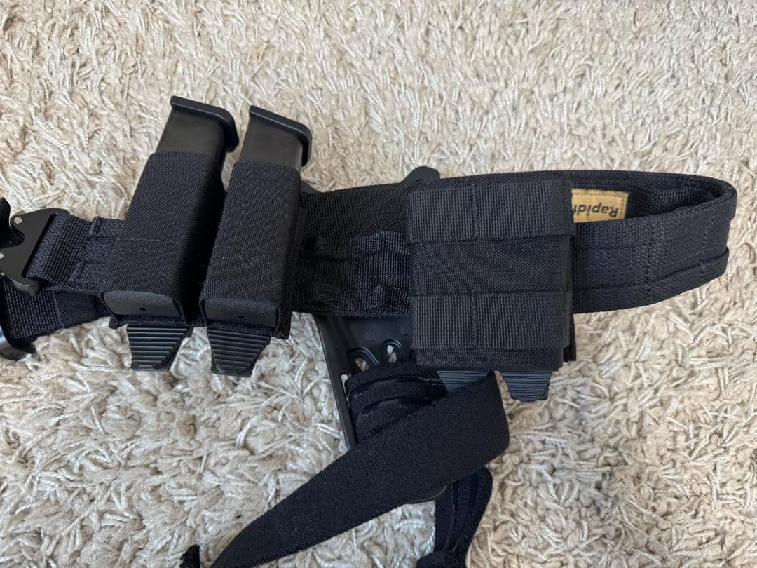 東京マルイ グロック17 Gen4 ガス マガジン3本 ガス3本 ホルスター他