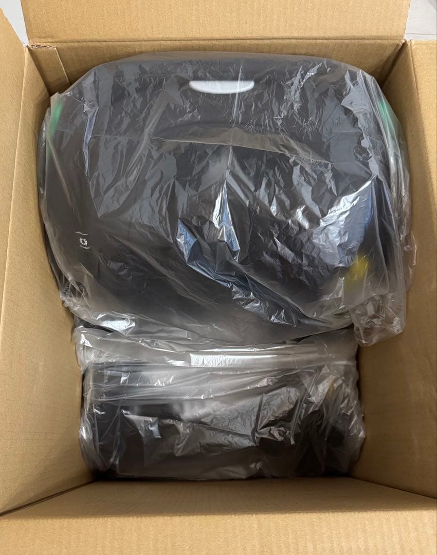 Joie Steadi R129 ブラック チャイルドシート