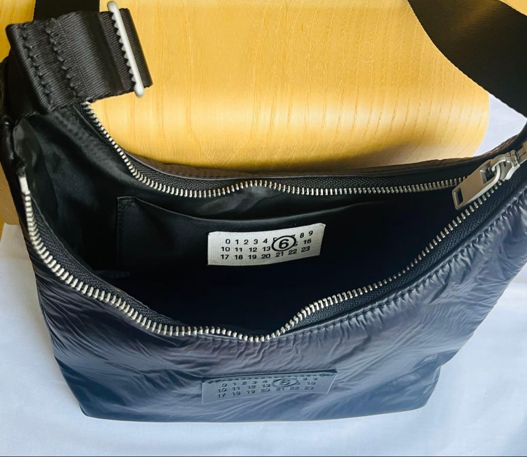 【MM6 Maison Margiela 】ホーボーショルダーバッグ