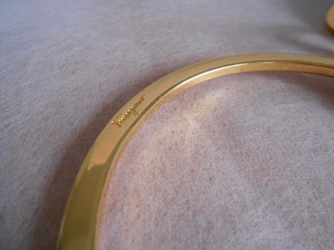 レア品 サルヴァトーレ フェラガモ ハンドバッグ パーティーバッグ レザー GY