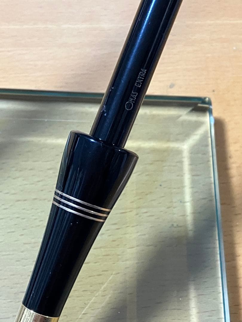 オマスのデスクペン（Omas Extra）・セット（万年筆、ボールペン）