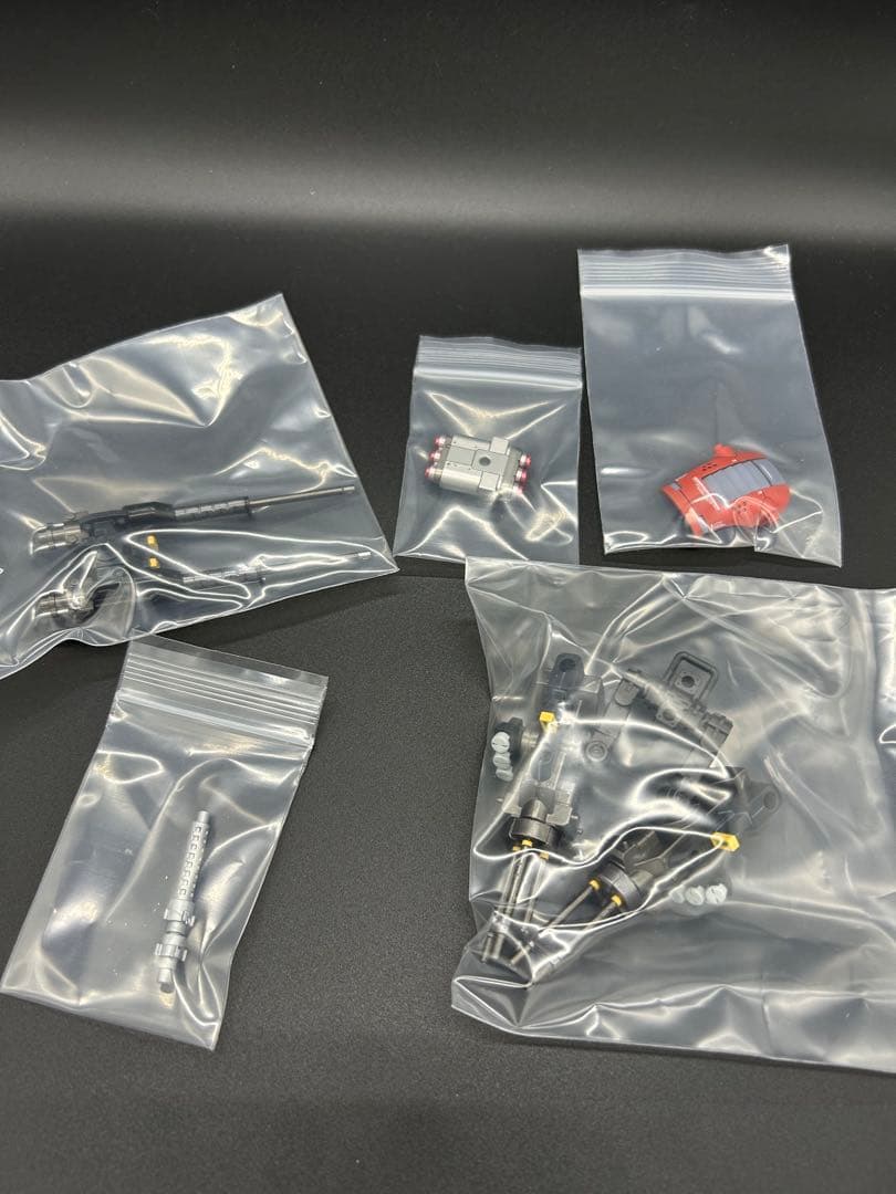 ゾイド　タカラトミー　リアライズ　セイバータイガー(シュバルツスペシャル)