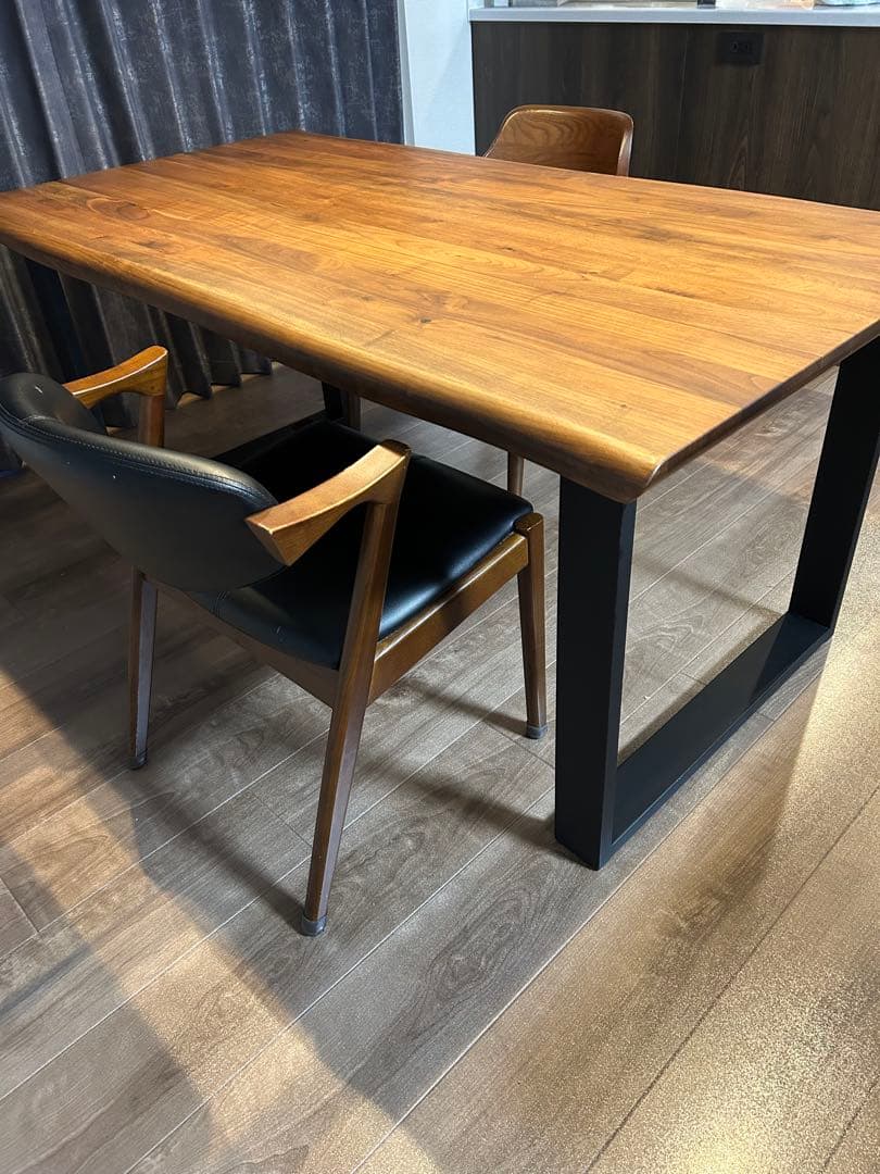 【福岡市東区限定】マナベ家具 木製天板 ダイニングテーブル