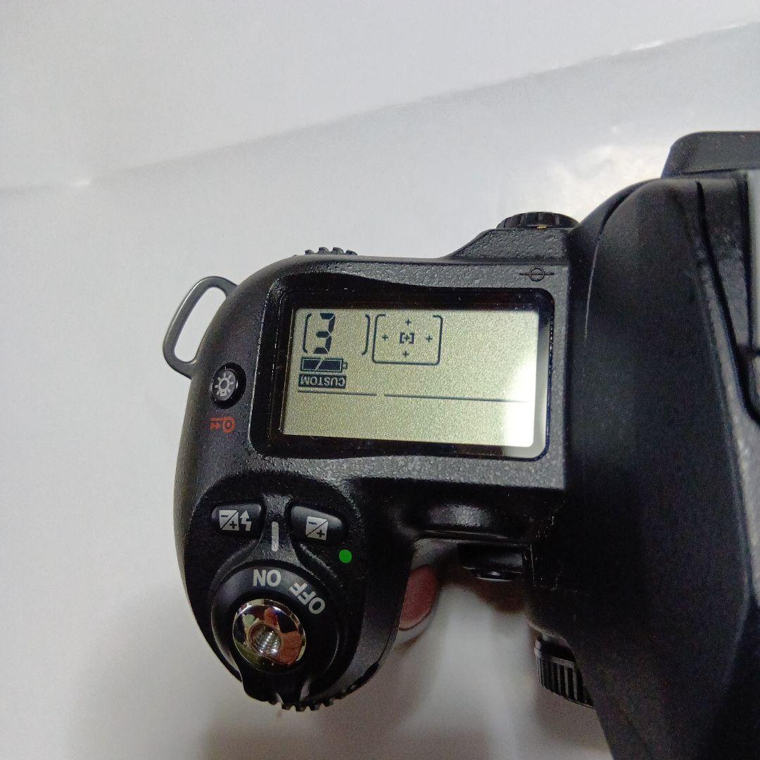 Nikon F80 フィルム一眼レフカメラ