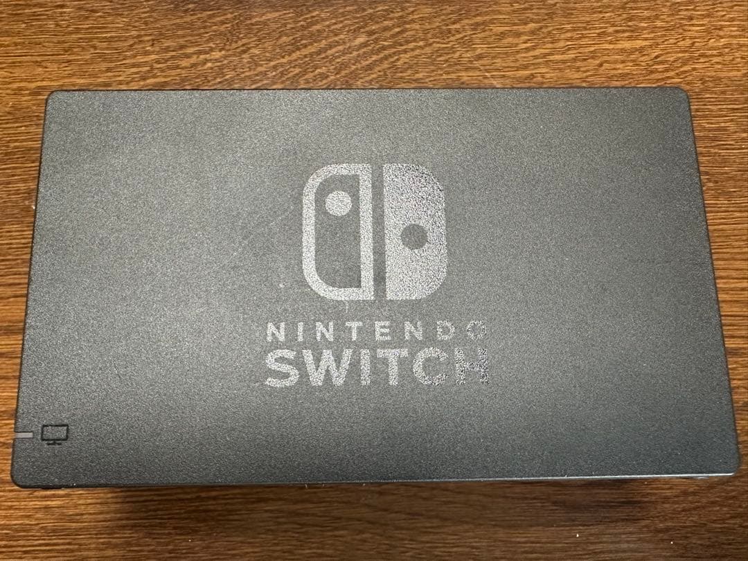 み*ゆ様 Nintendo Switch スイッチ　本体　付属品　ジョイコン　4