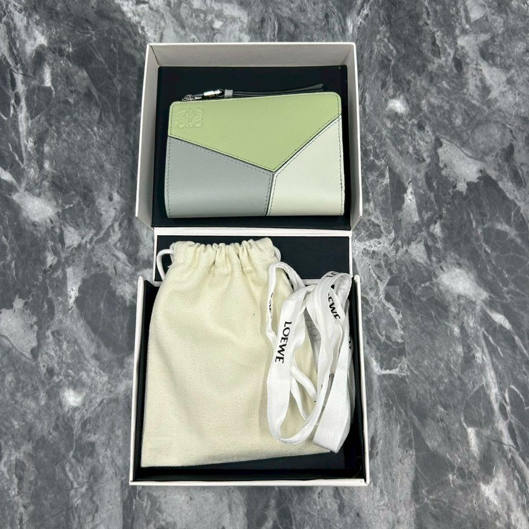 ルリ ✨近年✨ ロエベ　PUZZLE パズル スリム コンパクトウォレット