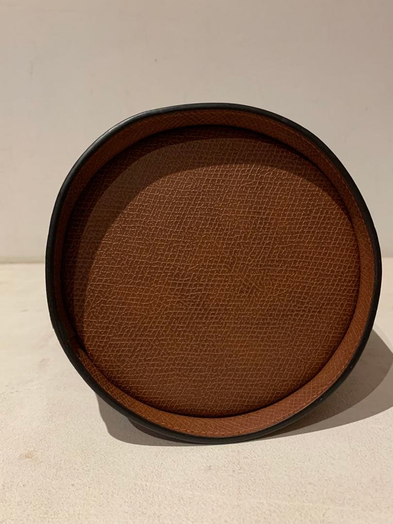 【極美品】LONGCHAMP CuirdeRussieブラウンレザーハンドバッグ