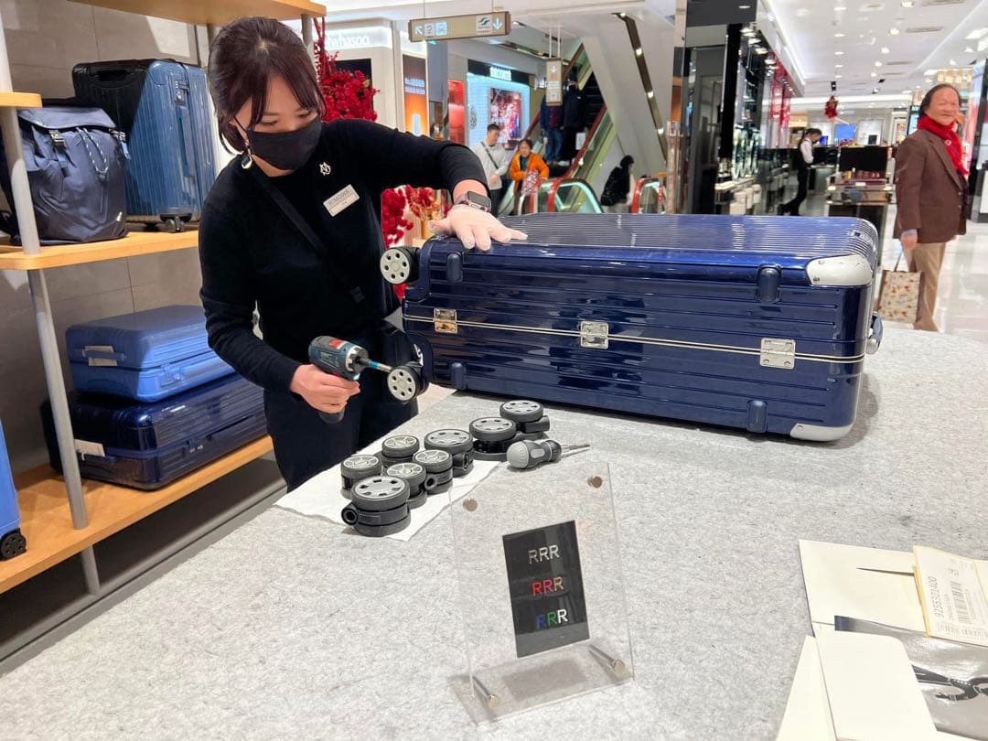 リモワ RIMOWA 純正 ホイール 65mm セット RyoCarpediem