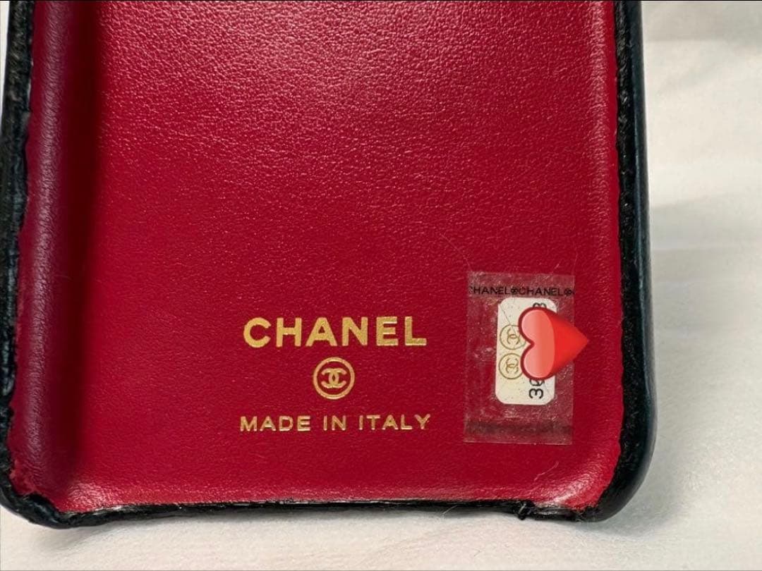 CHANEL ブラックレザー iPhoneケース